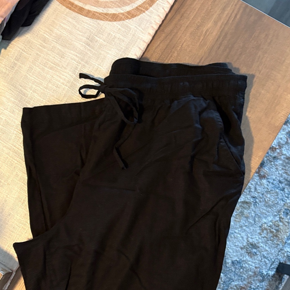 Kut from the Kloth Black Elastic Waist Pants